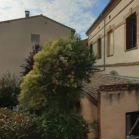 Cosy à Appartement Rabastens